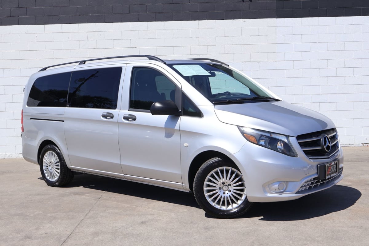 mercedes-benz metris passenger van 2018 WDAPG2EE1J3345891 image mercedes-benz metris passenger van 2018 WDAPG2EE1J3345891 image